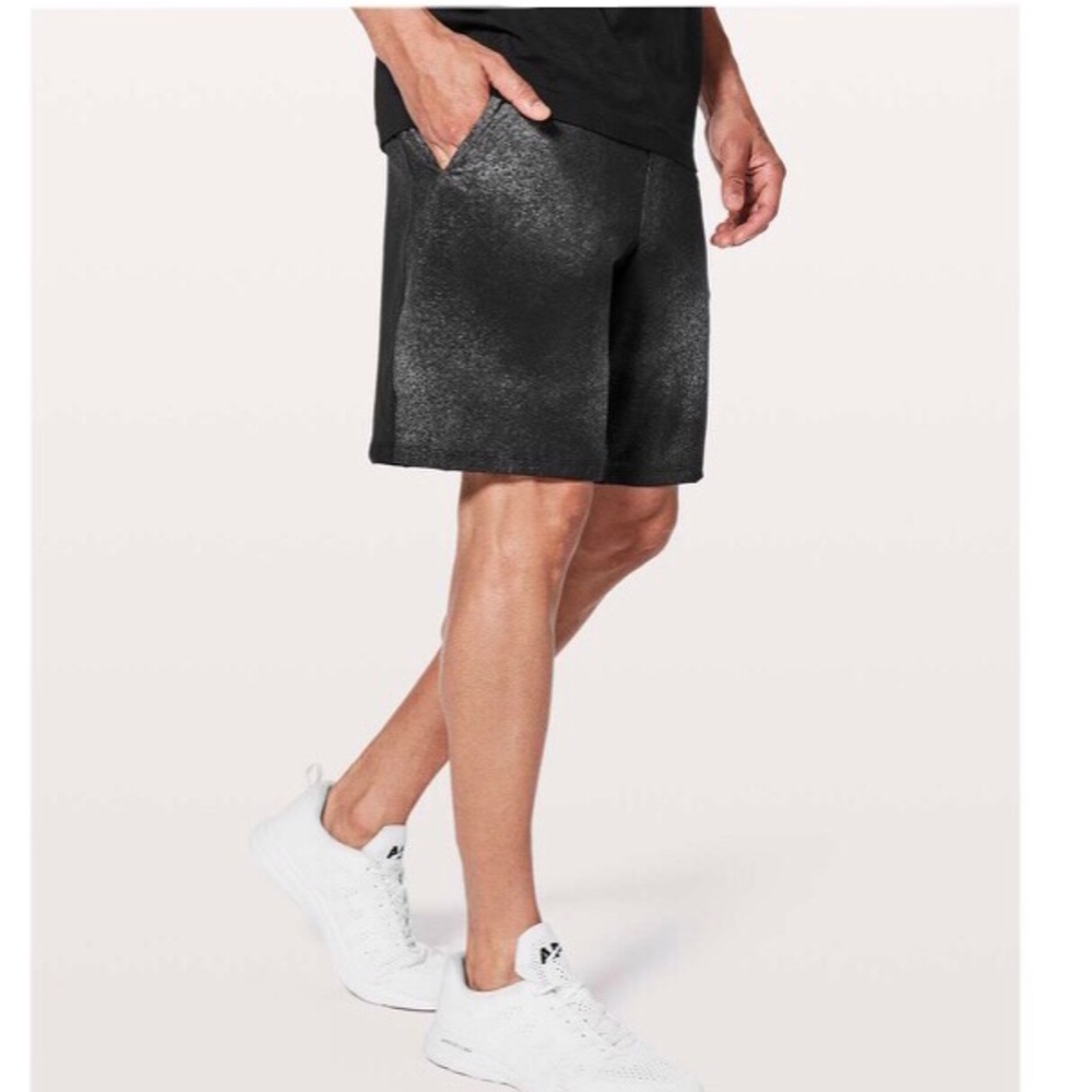 COPY - Lululemon Mens Pace Breaker Out Of Mind Liner 9" Ocean Spray Ice Grey Bl… - Picture 2 of 13